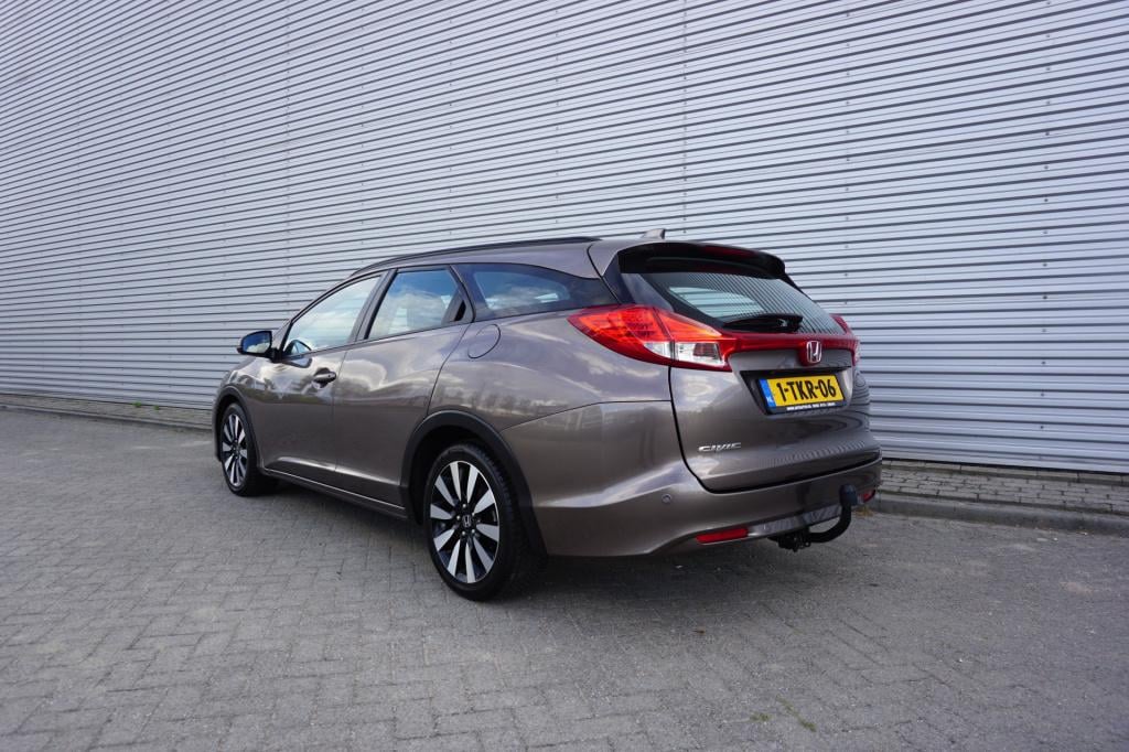Honda Civic tourer 1.8 sport business edition climate / cruise / camera / b