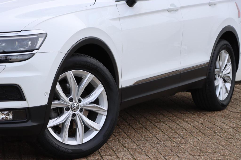 Volkswagen Tiguan 1.4 tsi act trendline 150pk|panoramadak|trekhaak
