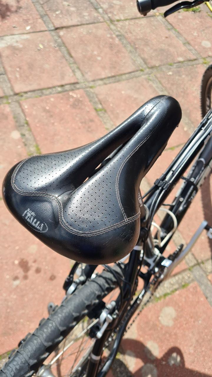 Intersence sl ( vrouwen)ATB shimano XT
