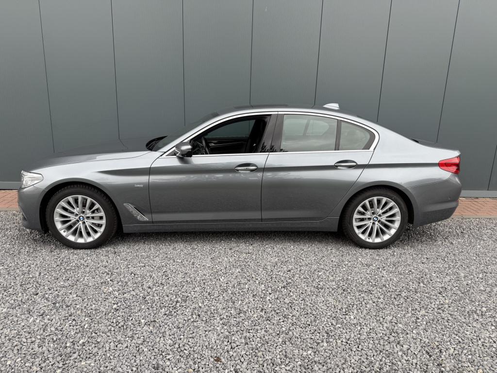 BMW 5 Serie 530i xdrive automaat high executive sedan