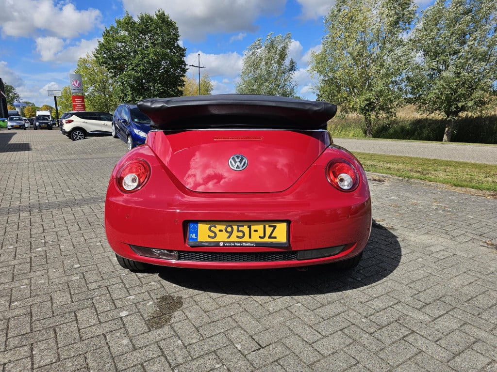 Volkswagen New Beetle cabriolet 1.6 trendline
