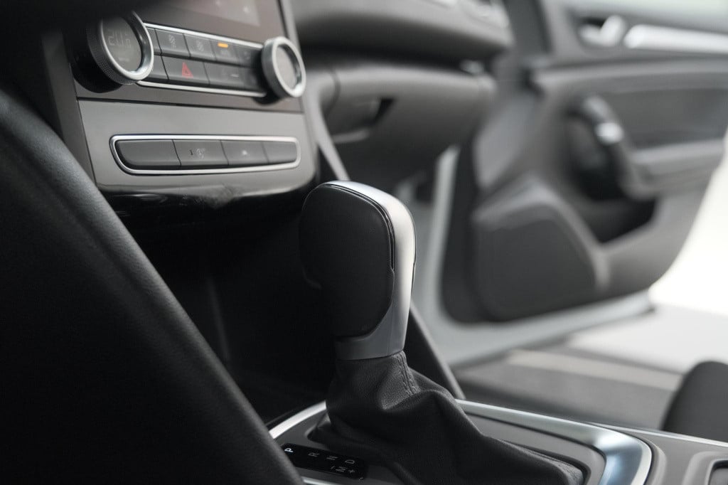Renault Megane tce 140 edc techno | trekhaak | camera | navigatie | 9.3 inc