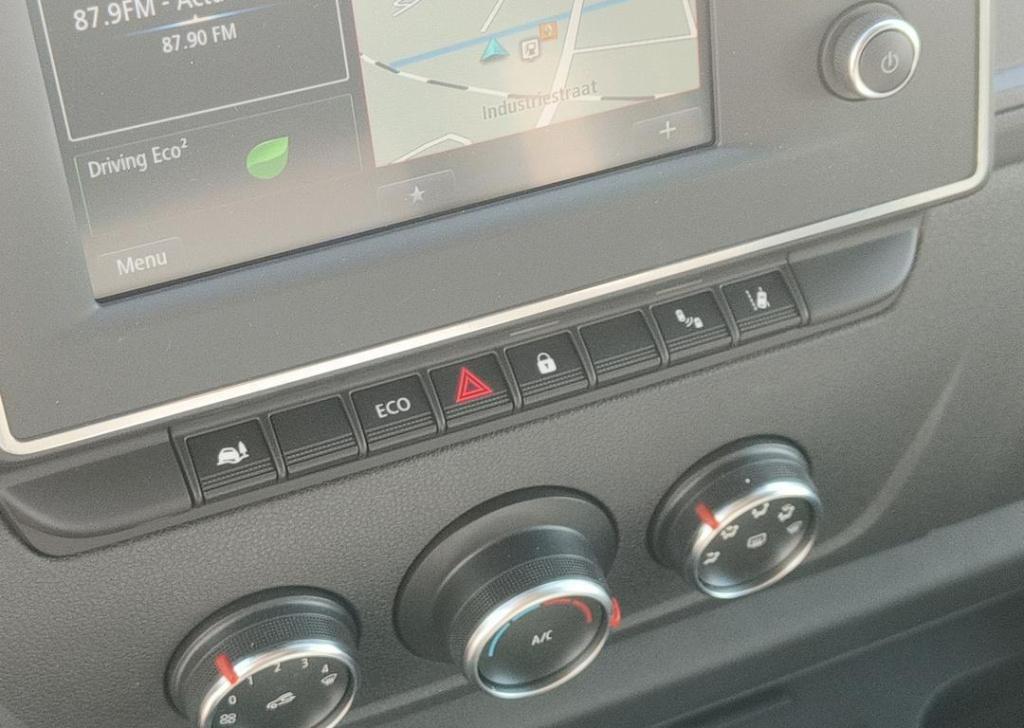 Renault Master t35 2.3 dci 135 l3h2 work edition -koelauto / airbag passagi