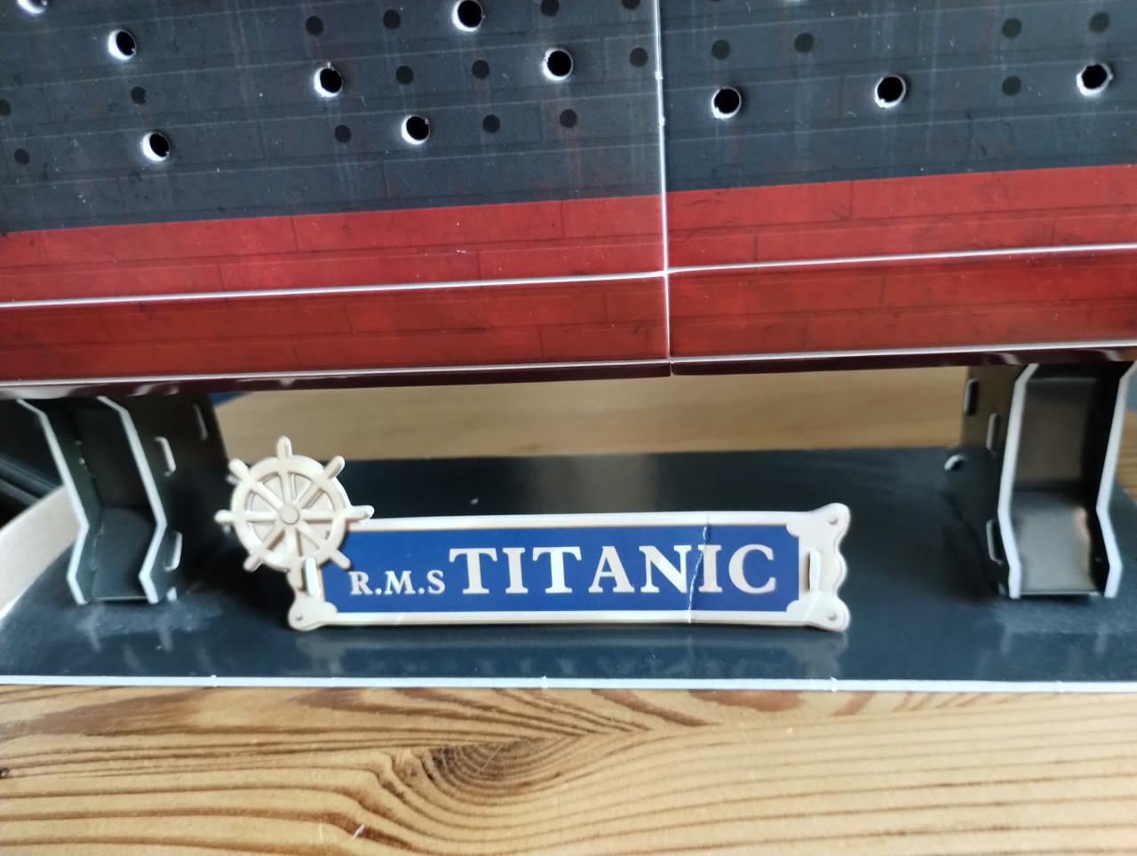 RMS Titanic 3D Puzzel Model. Van karton.