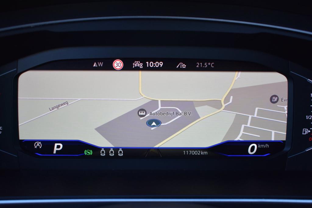 Volkswagen Tiguan 1.5 tsi r-line black style | iq.light | dealer ond. | pan