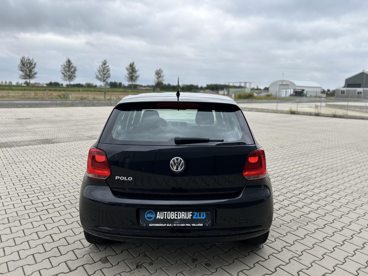 Volkswagen Polo 1.2-12V Comfortline/APK/AIRCO/CARPLAY/