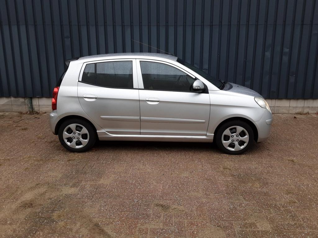 Kia Picanto 1.0 x-ecutive