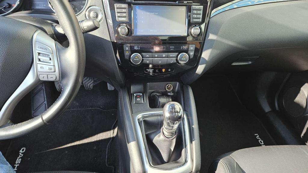 Nissan Qashqai 1.2 tekna