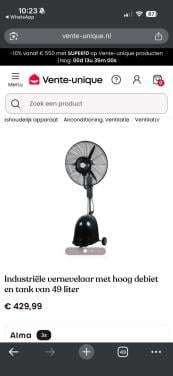 Industriele ventilator met vernevelaar en watertank