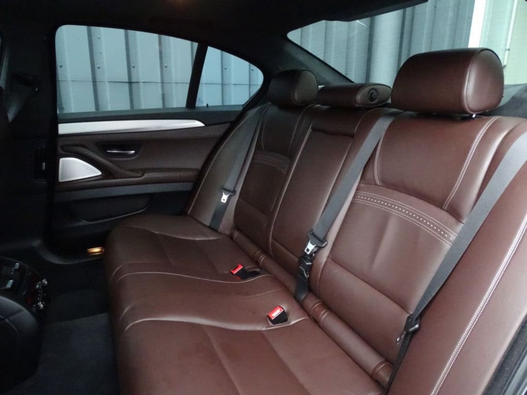 BMW 5 Serie m550xd b&o | hud | aapt. led | pano | 20"