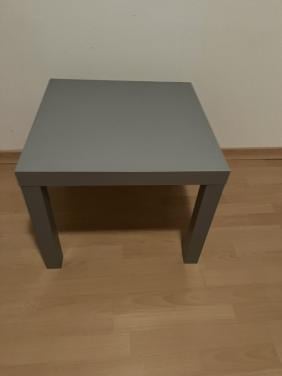 Bureaustoel+vierkant grijs tafeltje 55 cm vierkant samen €30,00