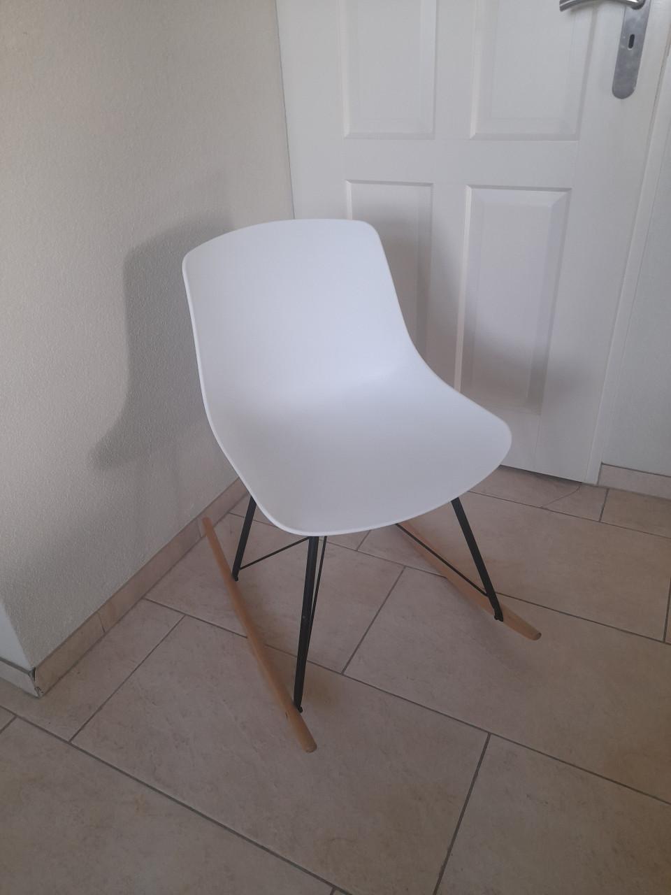 Schommelstoel (in goede nette staat )