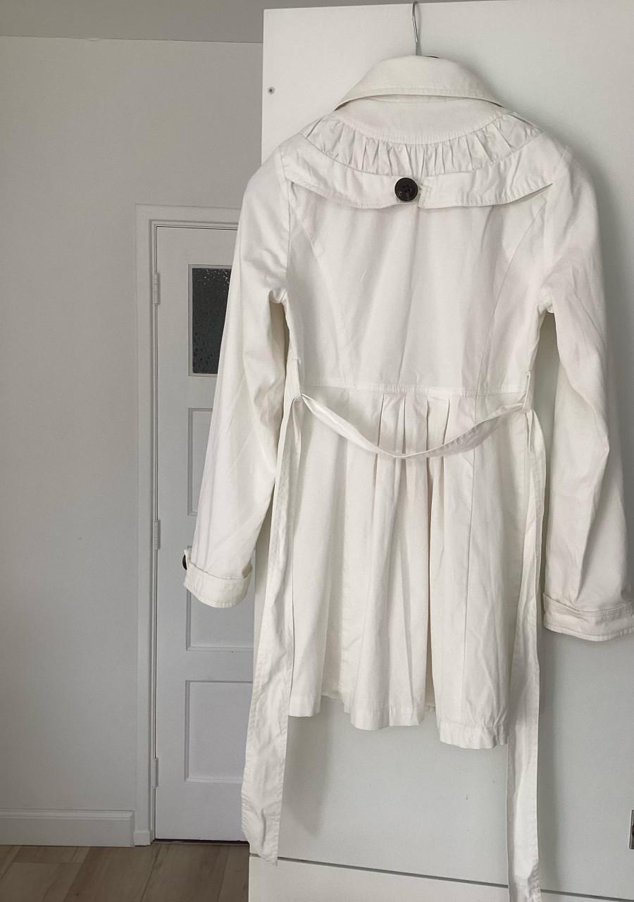 Leuke zomer jas leuke details zgan maat 42