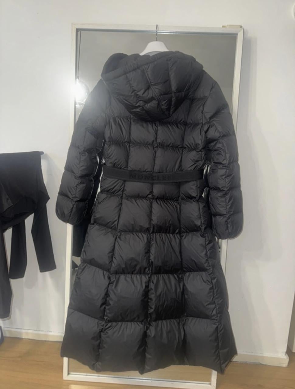 Moncler jas maat 38/M