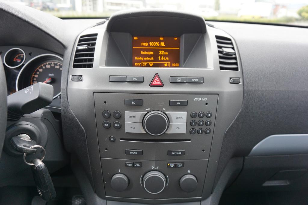 Opel Zafira 1.8 cosmo airco / cruise / elektr. ramen / parkeers. / trekhaak