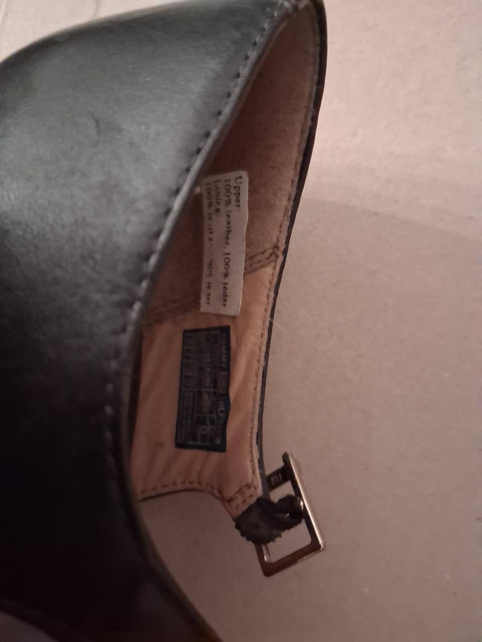 Tommy Hilfiger pumps