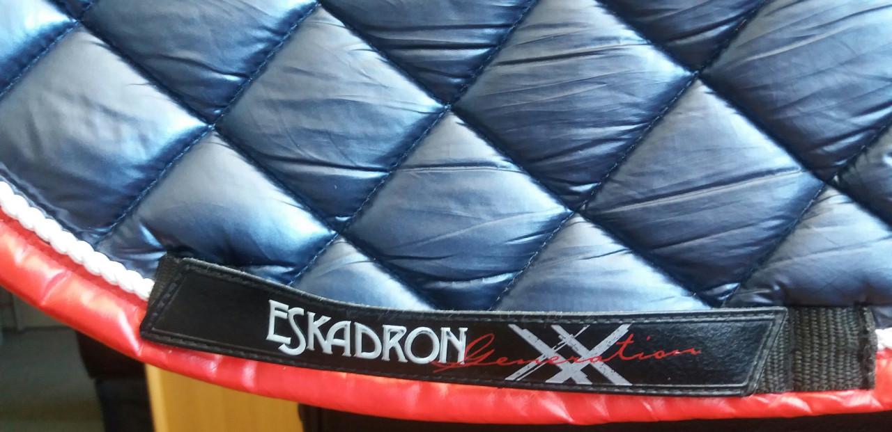 Eskadron dekje nieuw