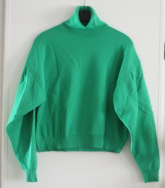 Groene trui maat s