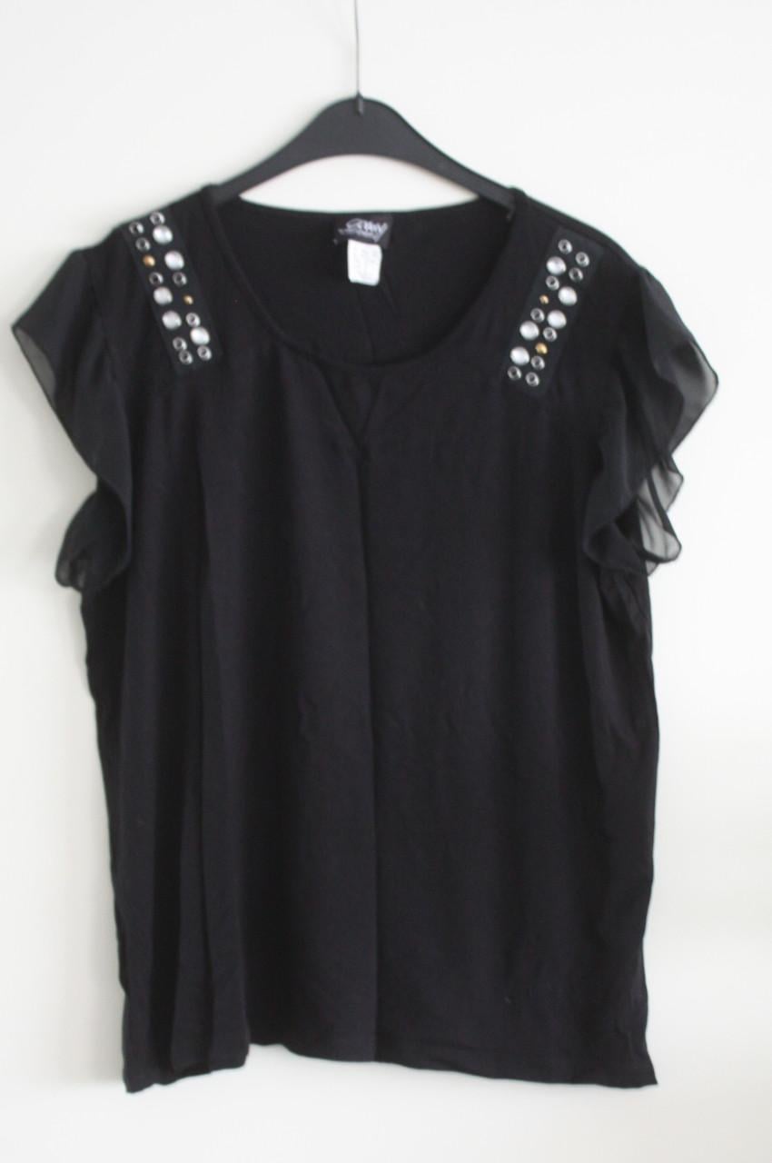 Zwart tshirt met  steentjes  maat 42