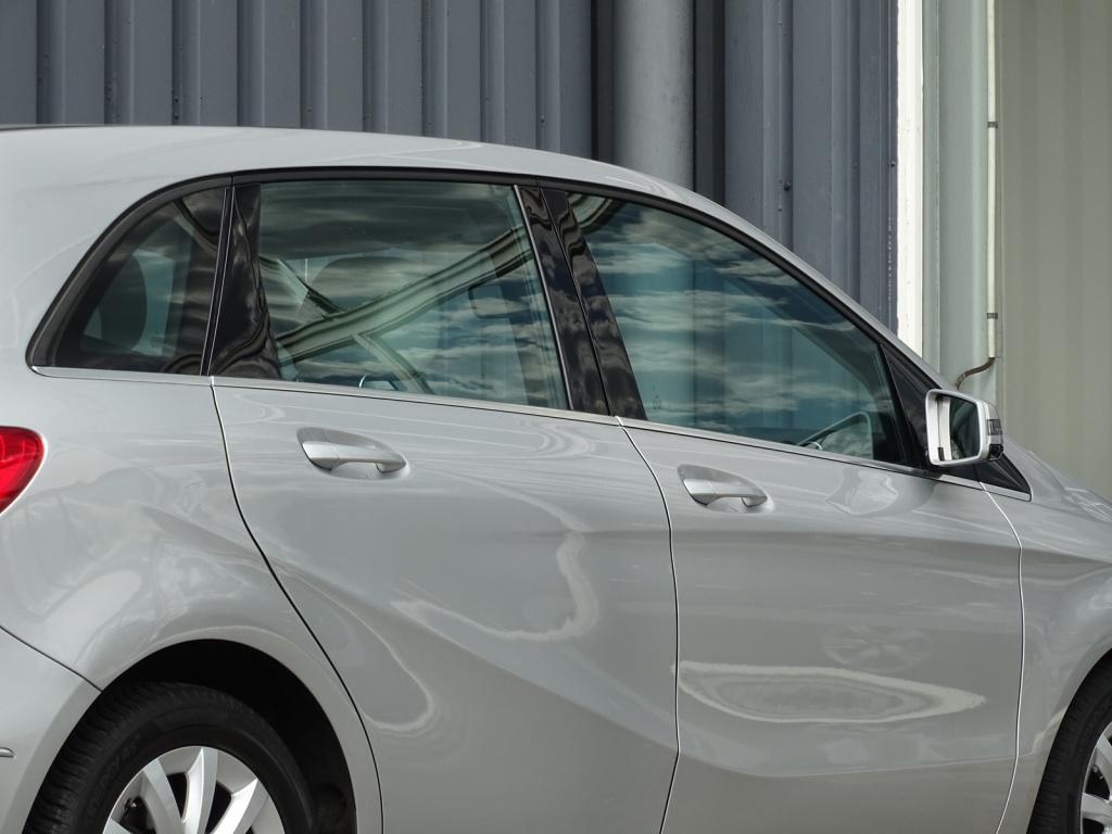 Mercedes-Benz B-Klasse 200 ambition automaat | leder | navi