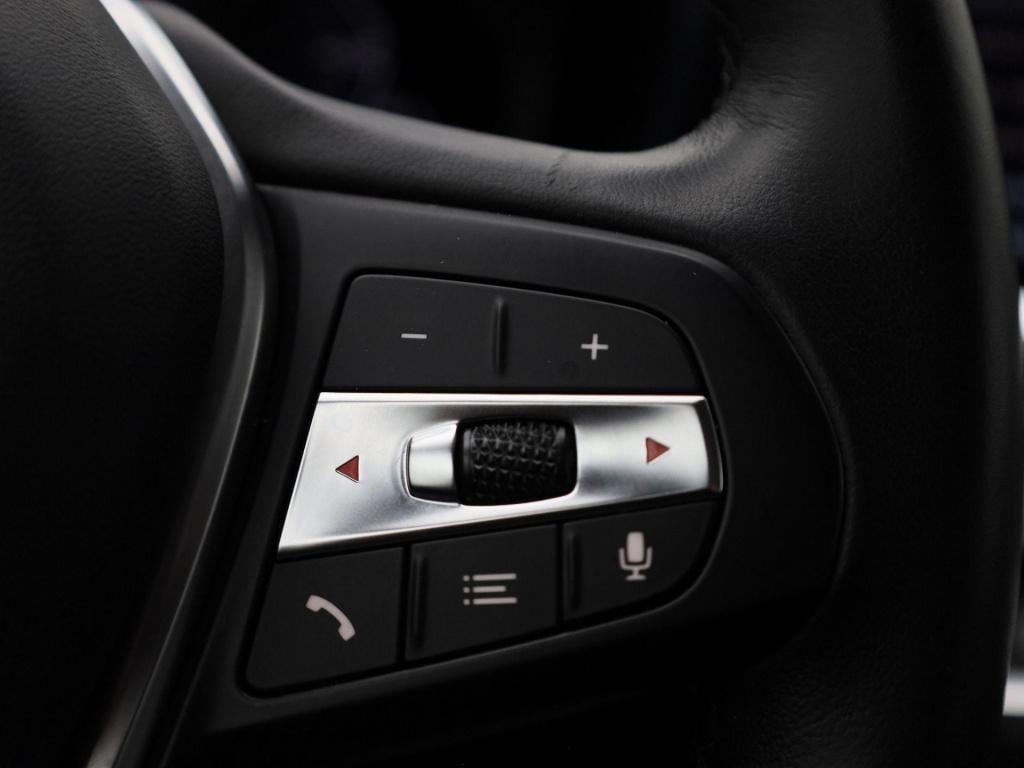 BMW 3-serie touring 330e edrive edition | automaat | lmv | leder | parkeer 