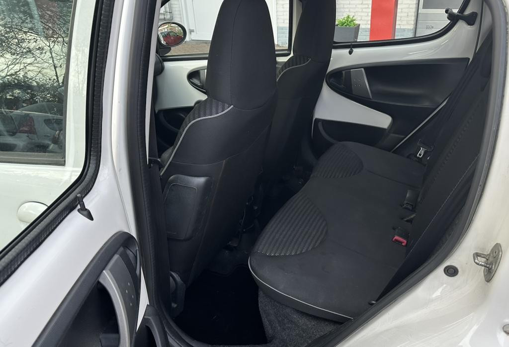 Peugeot 107 active 1.0, airco, carplay, jaar apk, beurt, garantie