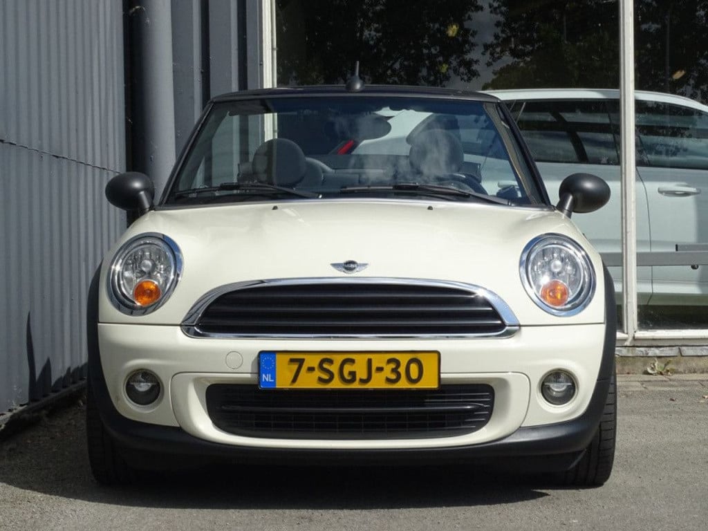 Mini One Cabrio mini 1.6 pepper navi | stoelverwarming