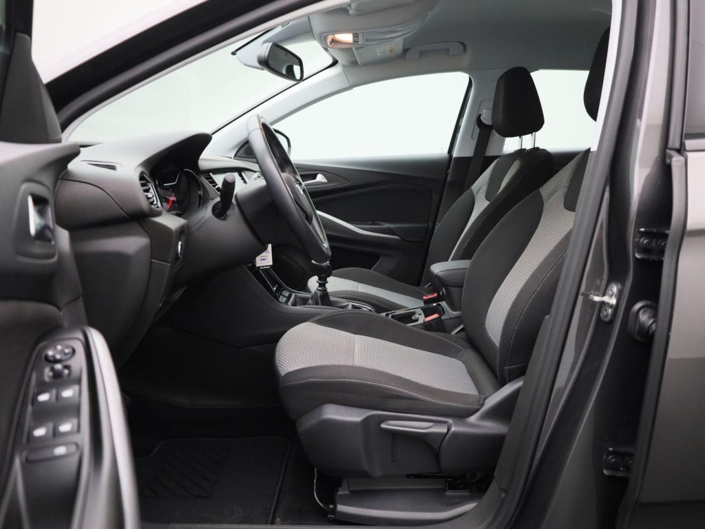 Opel Grandland X 1.2 turbo edition | lmv | navigatie | parkeer sensoren | a