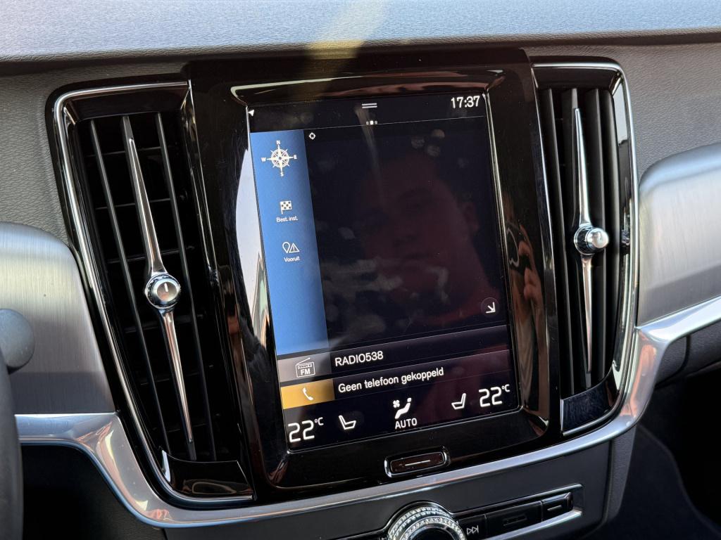 Volvo S90 2.0 t4 momentum | leder | parkeersensor | acc | apple carplay | b