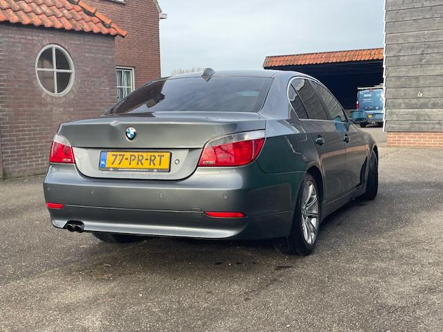 BMW 520i 2004
