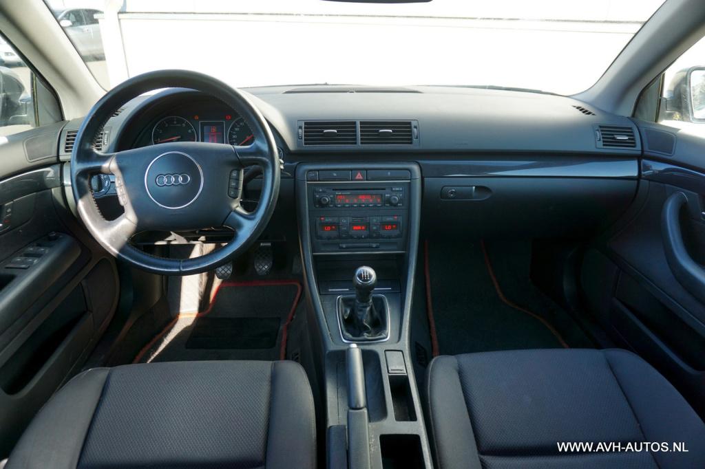Audi A4 avant 2.0 pro line