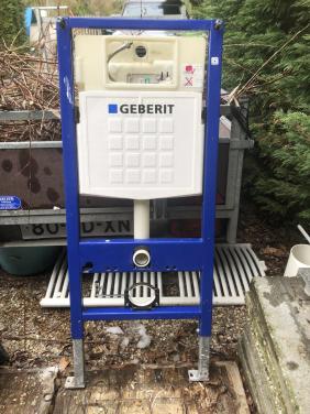 Toiletpot Sphinx en wandsysteem Geberit