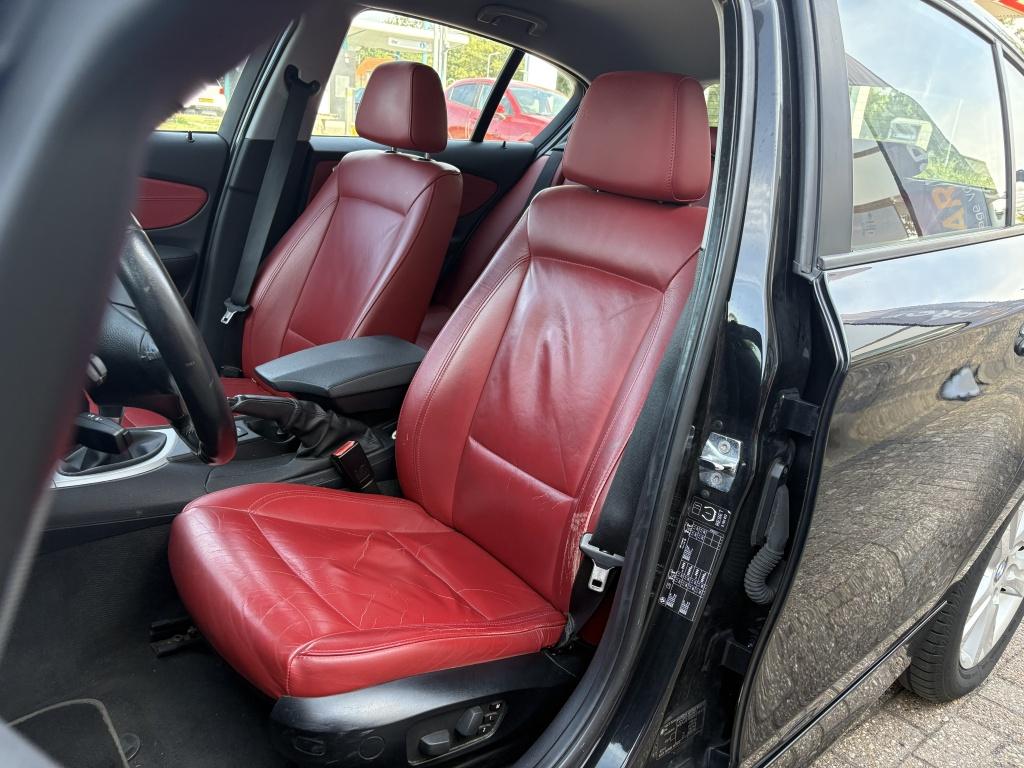 BMW 1 Serie 116i high executive