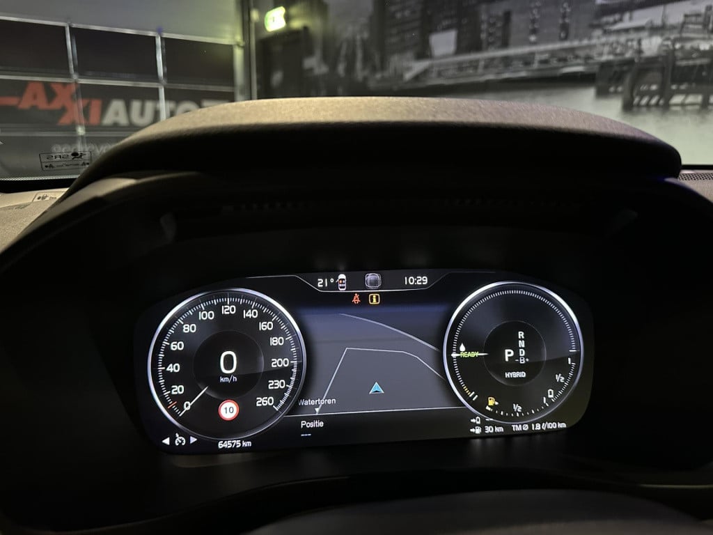 Volvo XC40 1.5 t5 recharge inscription expression