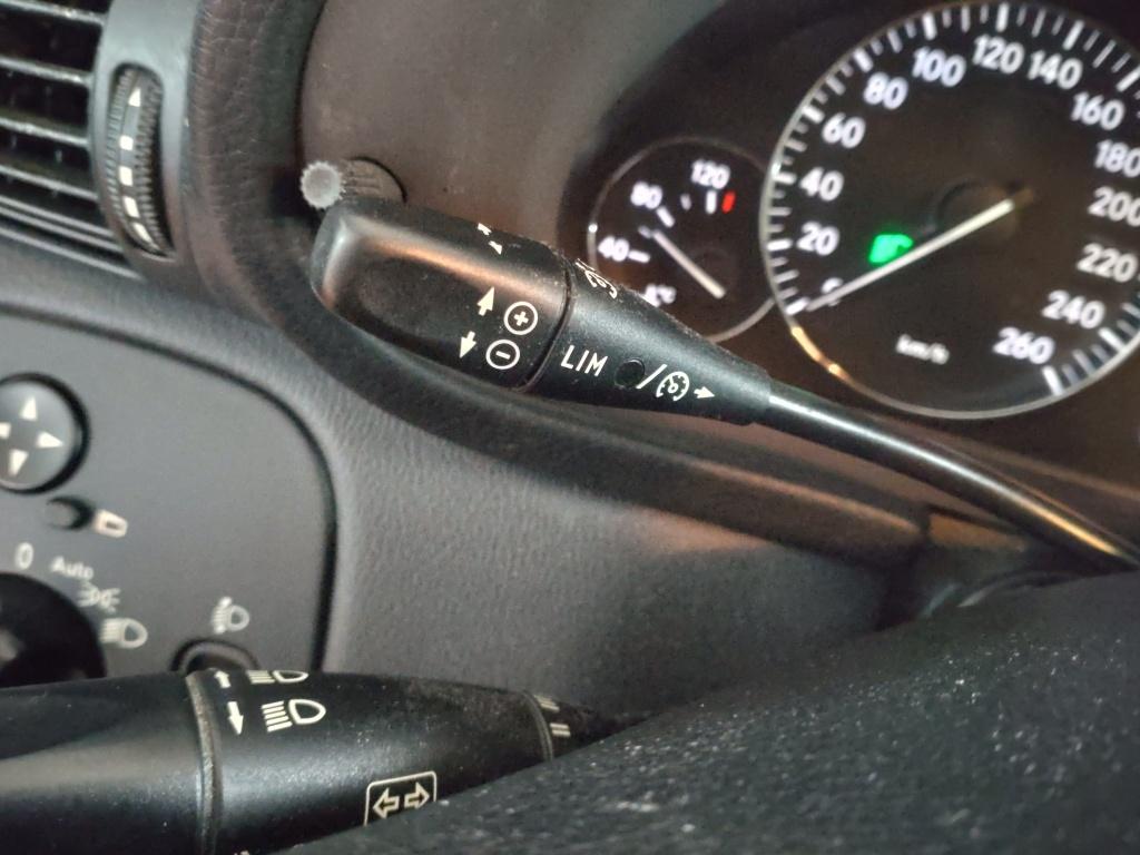 Mercedes-Benz C-Klasse 200 k. elegance