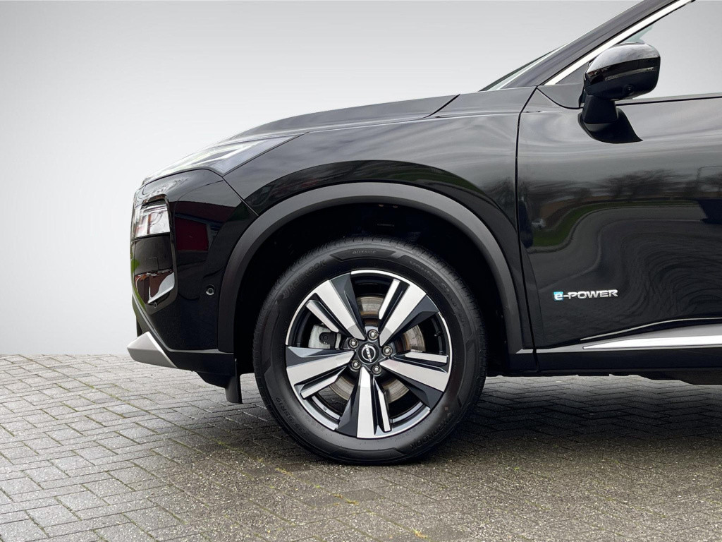 Nissan X-Trail 1.5 e-4orce tekna 4wd 7p. sun pack