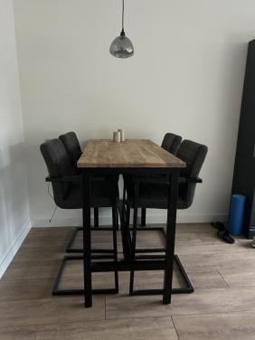 Hoge eettafel/bartafel incl. stoelen