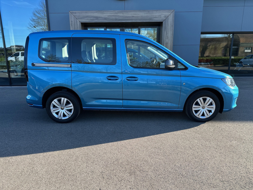Volkswagen Caddy 1.5 tsi 5-persoons | navigatie | trekhaak | cruise | rijkl