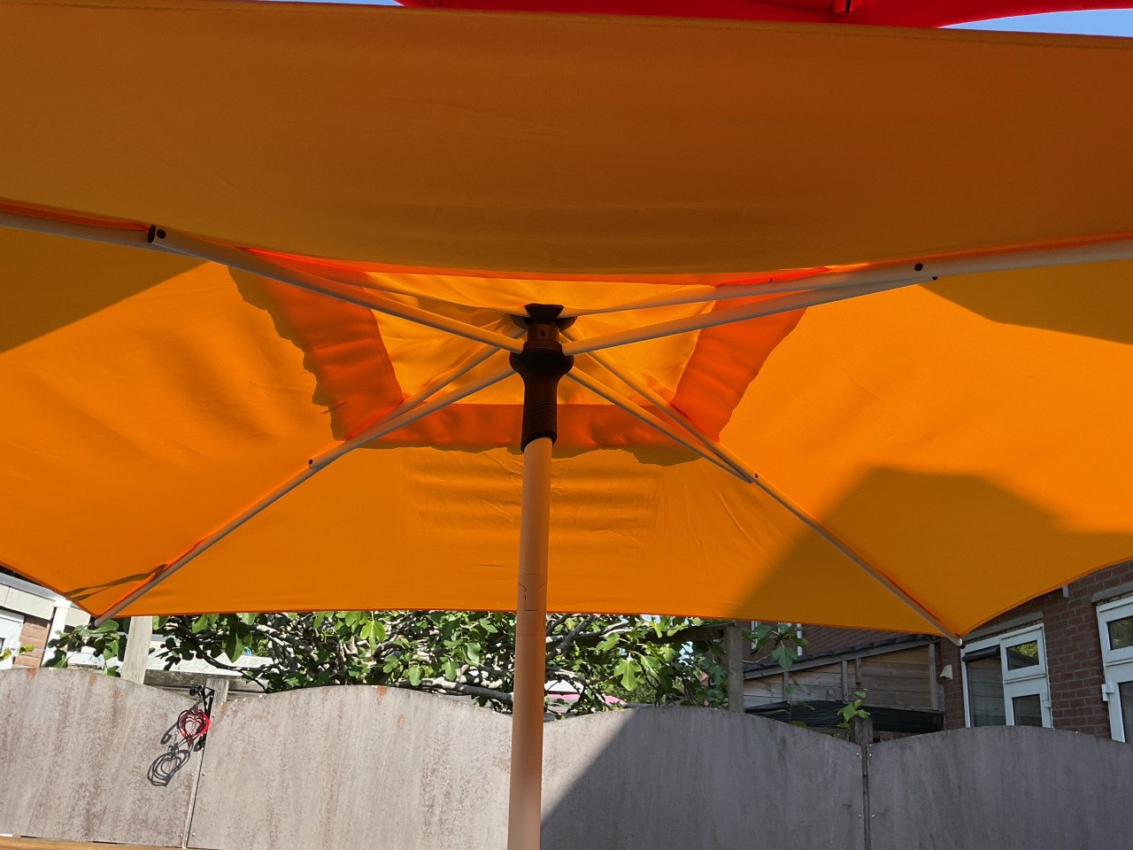 Vierkante parasol 2x2 meter nieuw