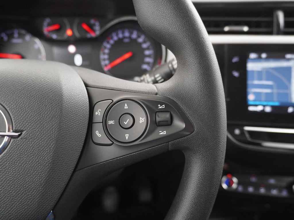 Opel Corsa 1.2 edition | navigatie | cruise control | lm velgen