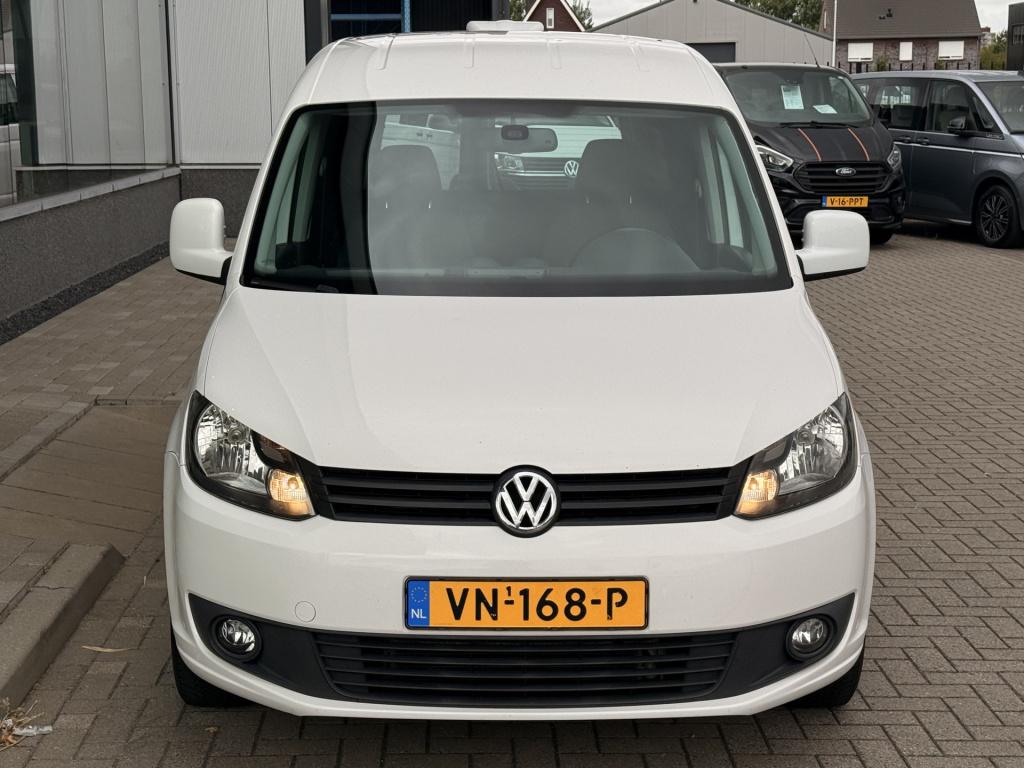 Volkswagen Caddy 1.6 tdi c-edition | cruise | trekhaak | navi | bluetooth |