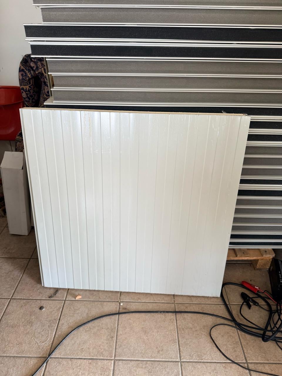 Restpartij 33x Sandwichpanelen 6 cm dik – 100 cm– diverse lengtes
