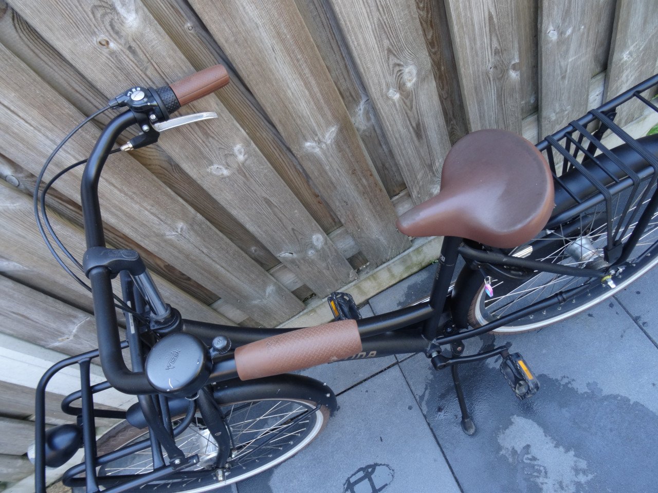 Cortina U4 24 inch meisjesfiets 3 versnellingen