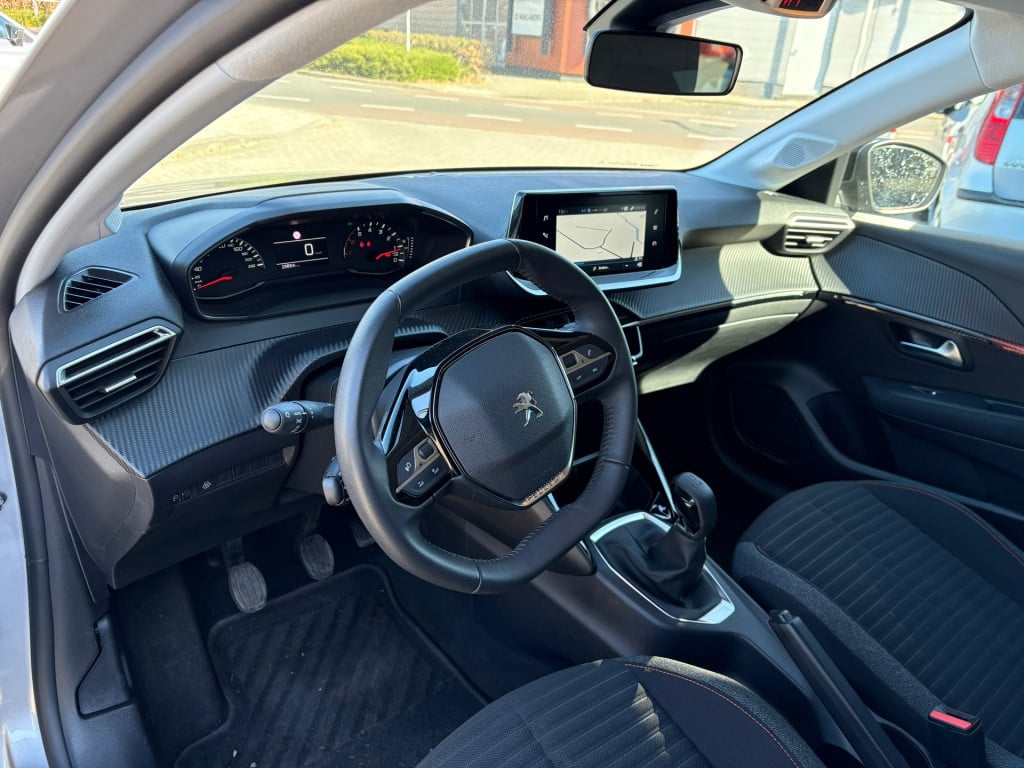Peugeot 208 1.2 puretech active