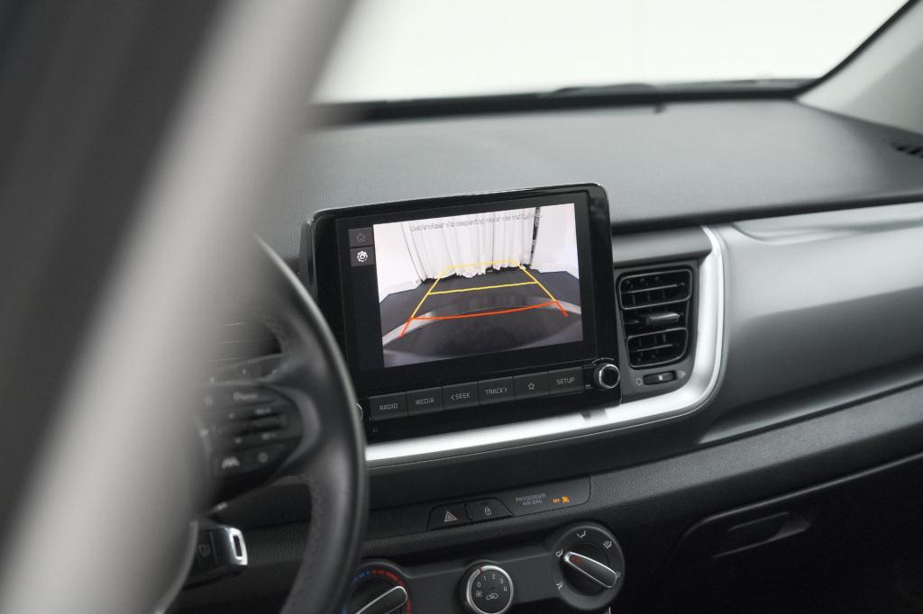 Kia Stonic 1.0 t-gdi mhev dynamicline | camera | apple carplay | parkeersen
