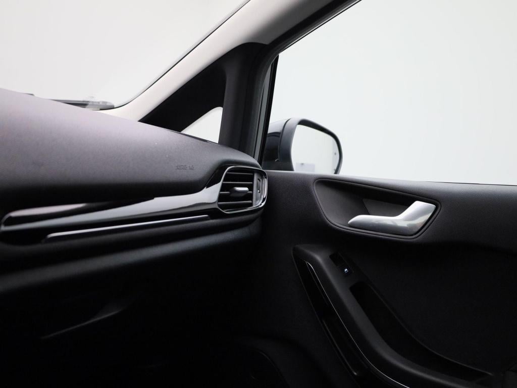 Ford Fiesta 1.0 ecoboost hybrid titanium | cruise control | climate control