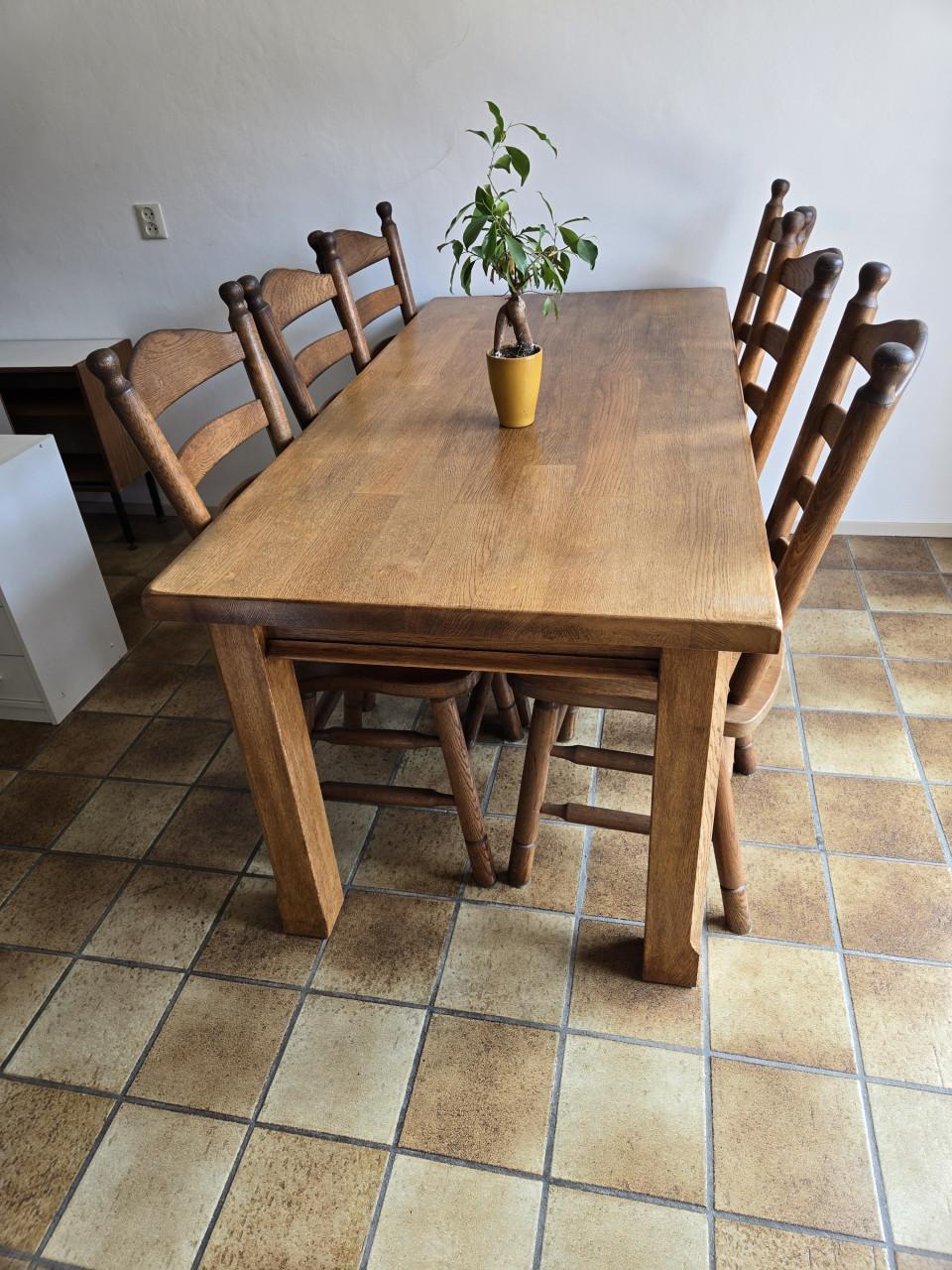 Meubelset; oa Bankstel en eethoek  Alles van Meubelfabriek Oisterwijk