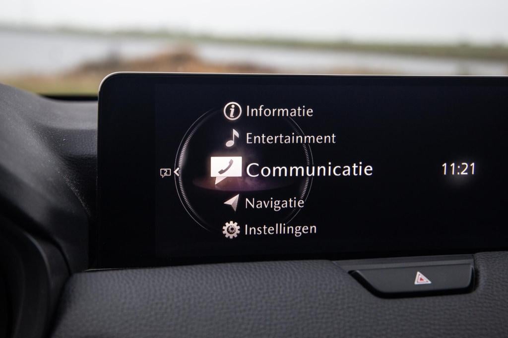 Mazda Cx-60 2.5 e-skyactiv phev homura stoelverwarming / carplay / dealer a