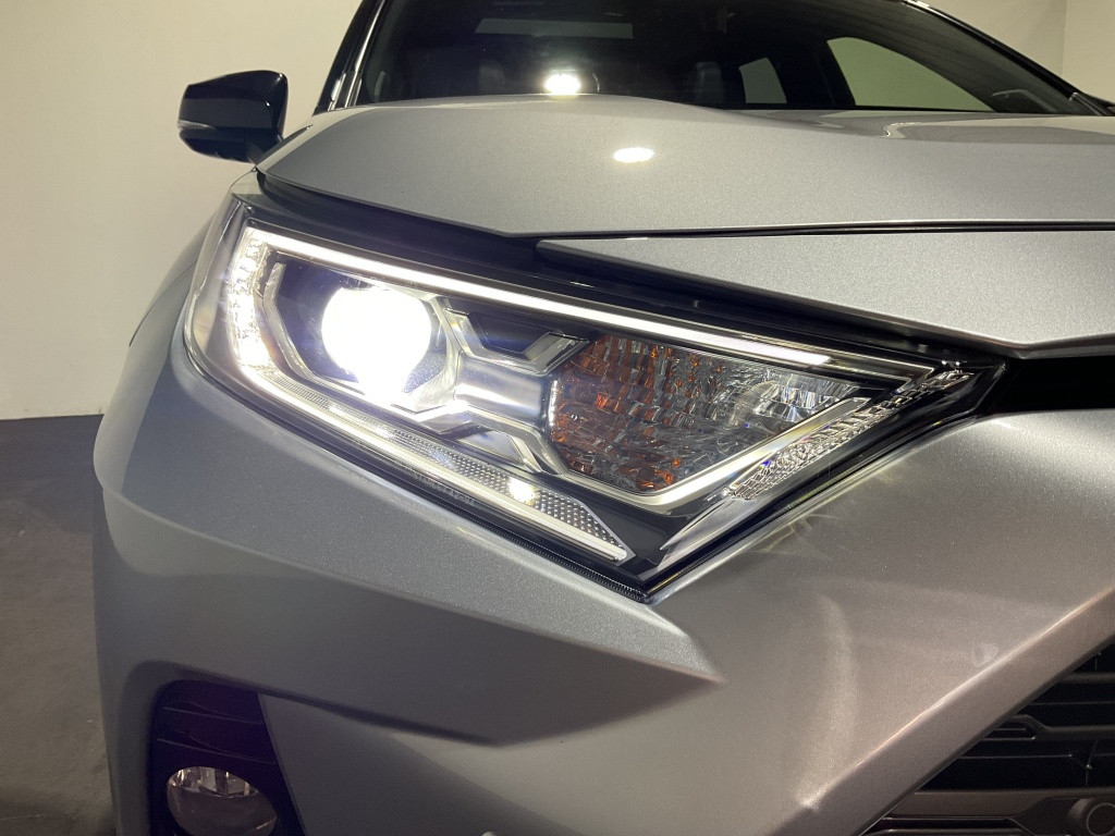 Toyota Rav4 2.5 hybrid awd bi-tone | panodak | trekhaak |