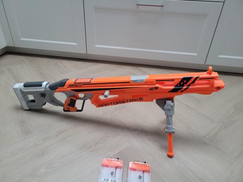 Nerf Raptorstrike